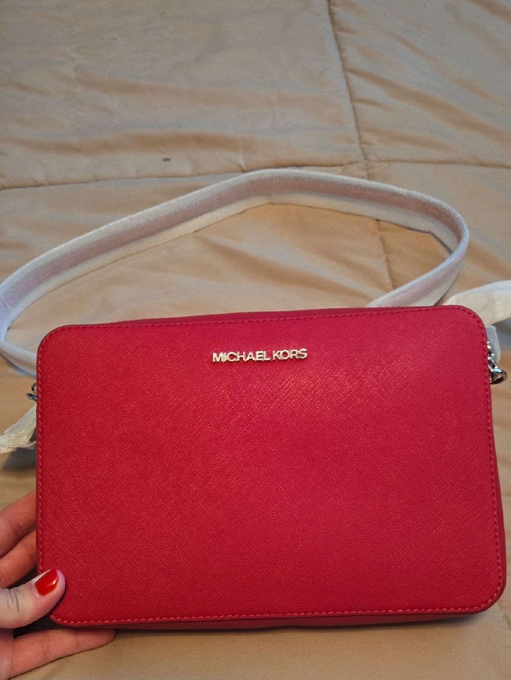 NWT MICHAEL KORS Hot Pink Crossbody with Gold Logo